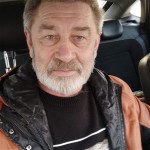 av
