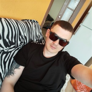 av